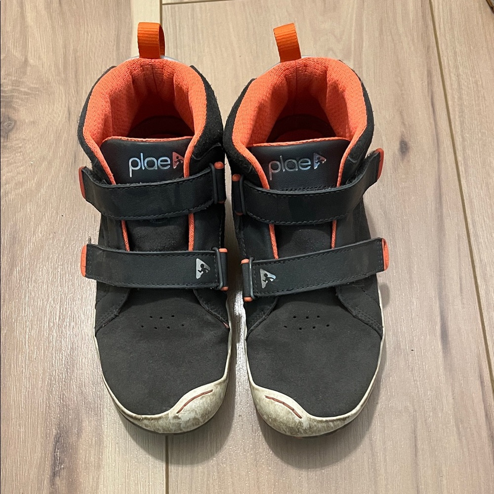 PLAE shoes